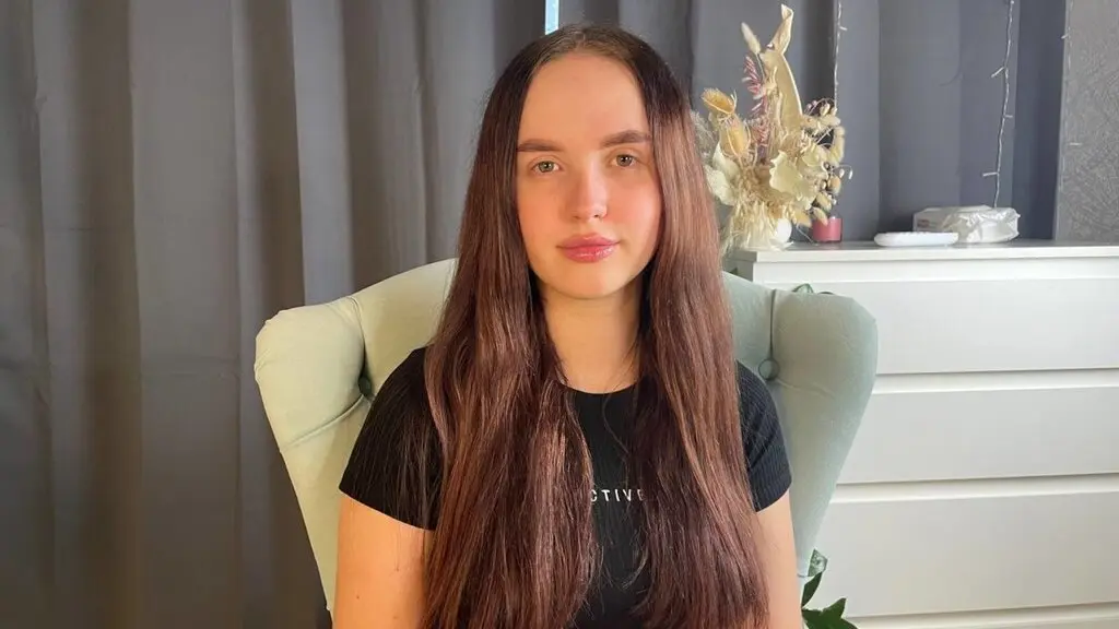 Privatshow mit MiraNyman